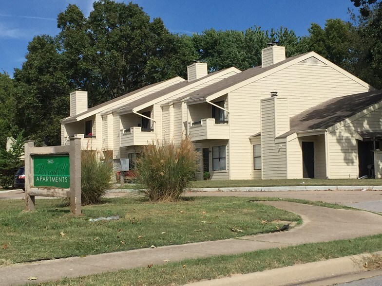 2605 W Olive St, Rogers, AR 72756