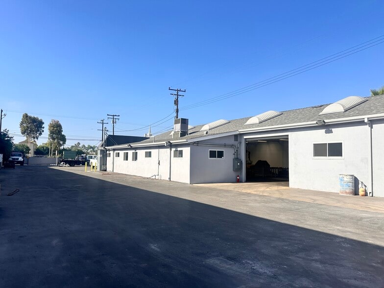 3117 E South St, Long Beach, CA for lease - Building Photo - Image 3 of 4