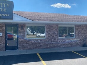 1000-1050 E Commercial Ave, Lowell, IN for lease Interior Photo- Image 1 of 5