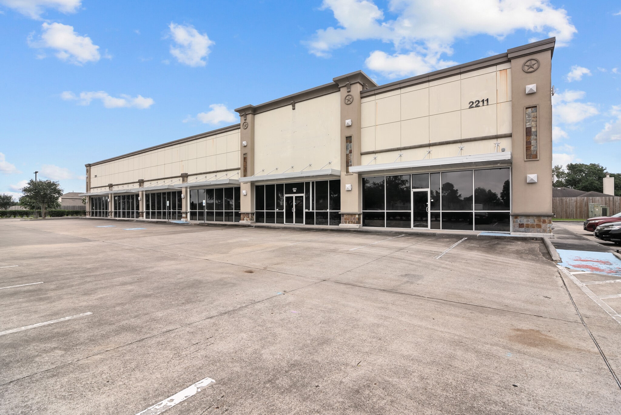 2211 FM 646 Rd W, Dickinson, TX for lease Building Photo- Image 1 of 6