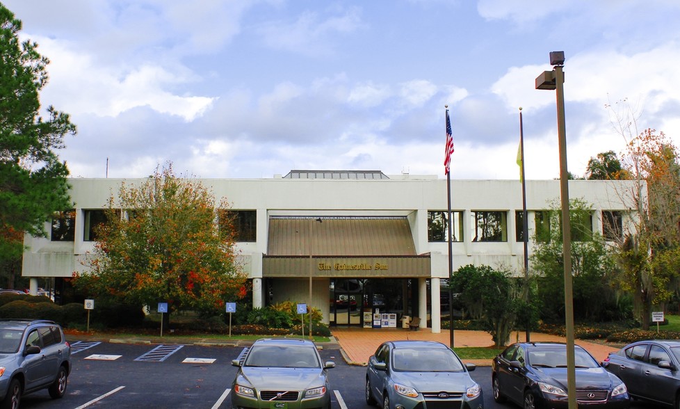 2700 SW 13th St, Gainesville, FL for lease - Primary Photo - Image 1 of 35