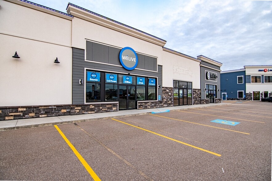 179 Leva Ave, Red Deer, AB for lease - Building Photo - Image 3 of 31