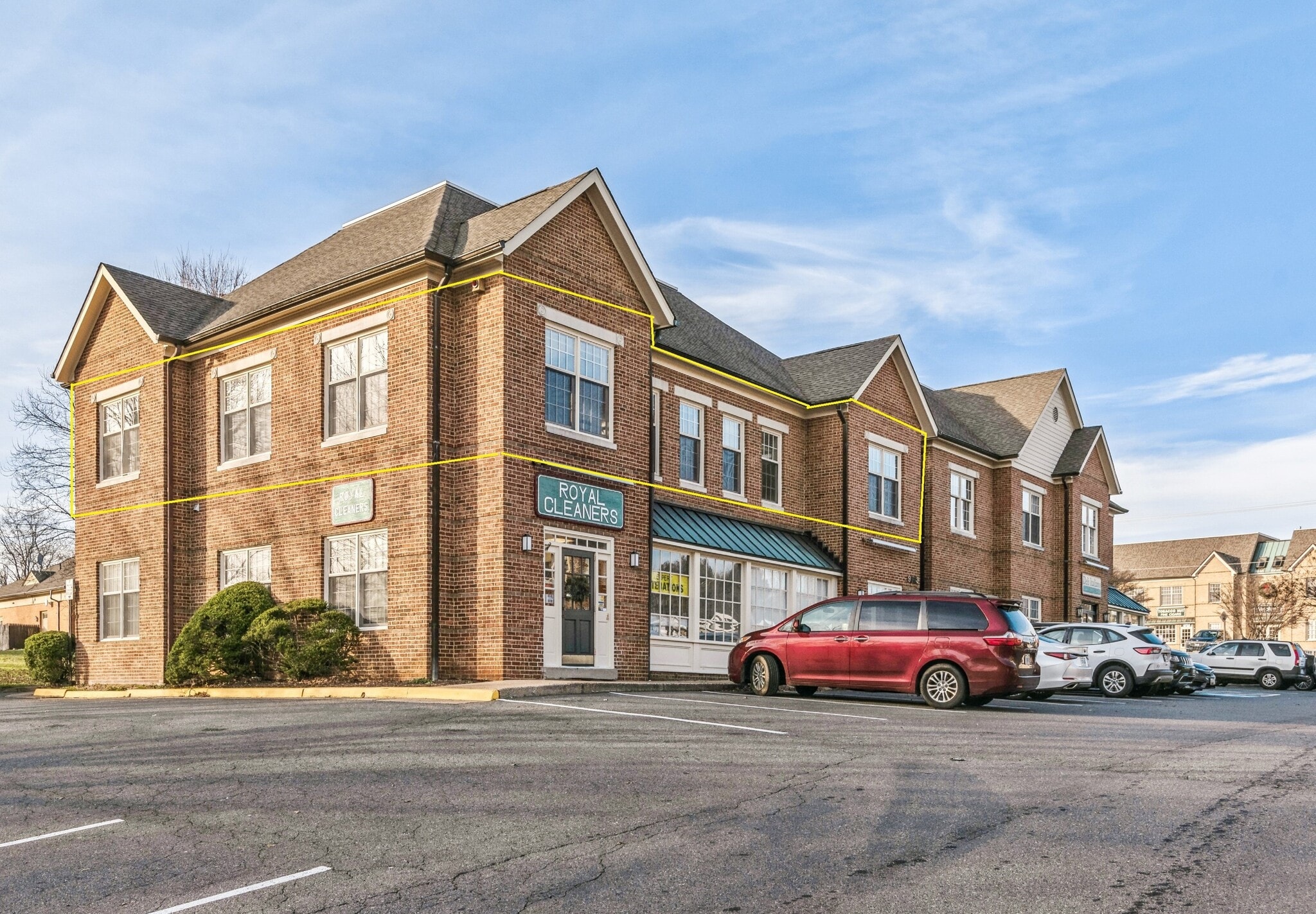 9911-9913 Georgetown Pike, Great Falls, VA for lease Building Photo- Image 1 of 8