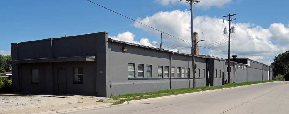 130 9th Street St, Green Bay, WI for sale - Building Photo - Image 1 of 1