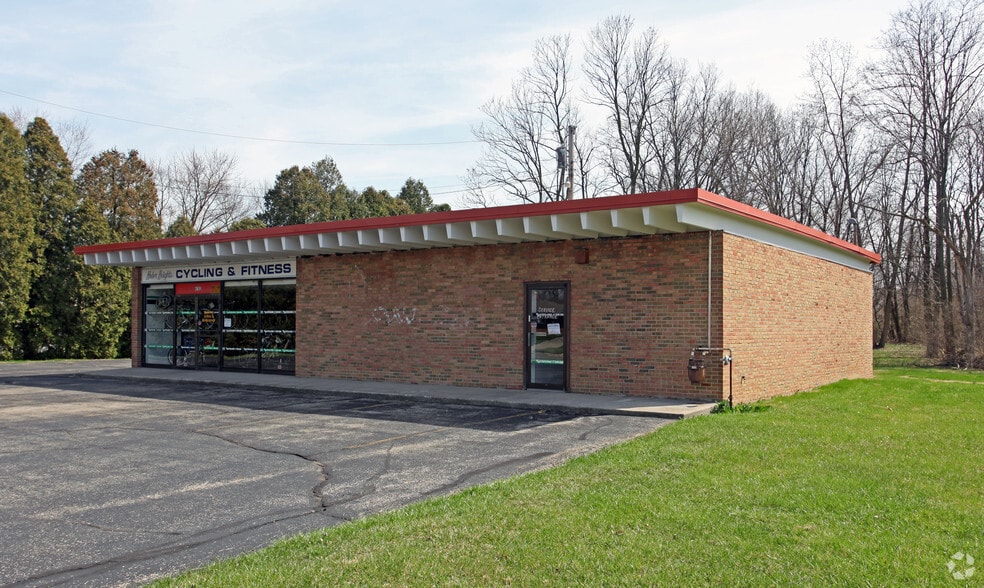 4782 Fishburg Rd, Dayton, OH for sale - Building Photo - Image 1 of 26