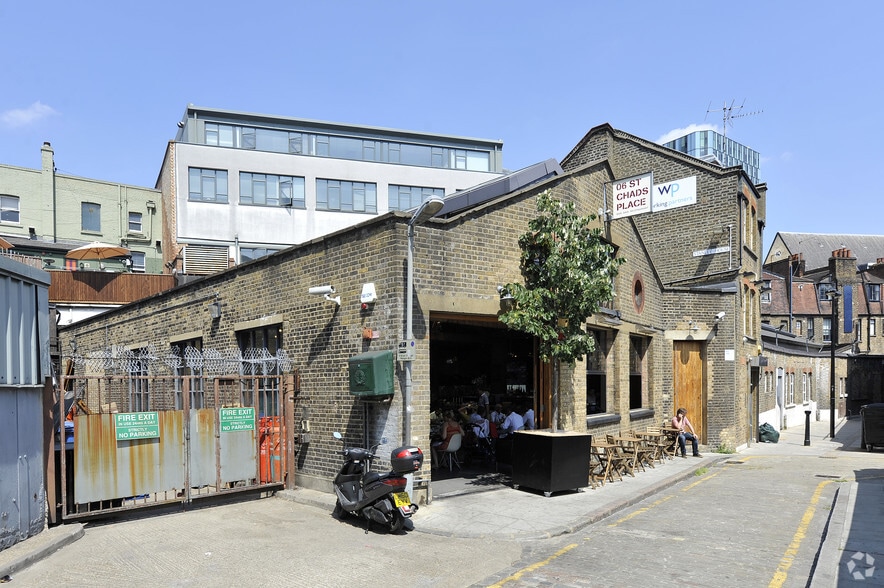 6 St. Chad's Pl, London for sale - Primary Photo - Image 1 of 1