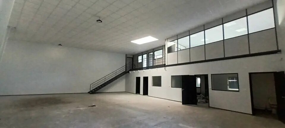 Flex in GONFREVILLE-L'ORCHER for lease Building Photo- Image 1 of 5