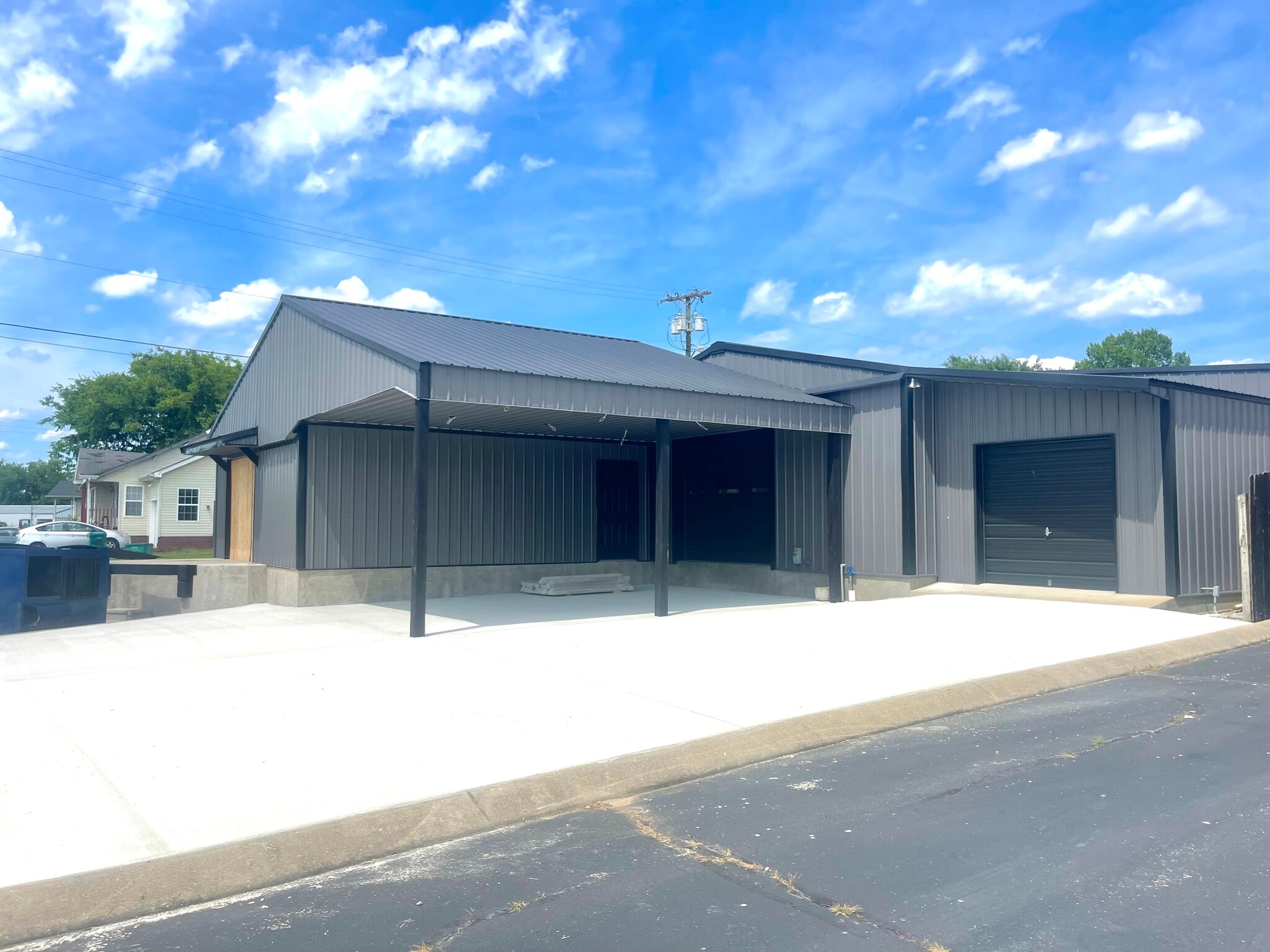 341 Darnell Mealer Rd, Lewisburg, TN for lease Building Photo- Image 1 of 8