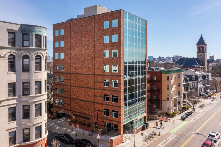 875 Massachusetts Ave, Cambridge, MA for lease - Building Photo - Image 3 of 16