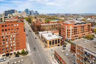 4444 Rue Sainte-Catherine O, Westmount, QC - AERIAL  map view