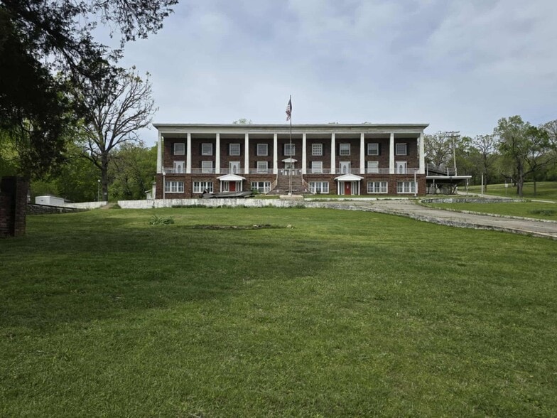 2803 State Hwy Y, Forsyth, MO for sale - Building Photo - Image 1 of 11