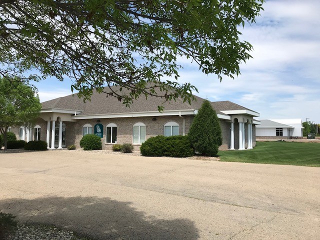 2700 E Enterprise Ave, Appleton, WI for lease - Building Photo - Image 1 of 3