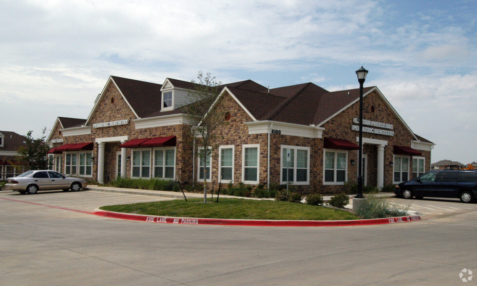 4200 Heritage Trace Pky, Keller, TX for lease - Primary Photo - Image 1 of 3