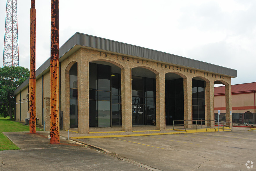 80 I-10 N, Beaumont, TX for lease - Building Photo - Image 3 of 4