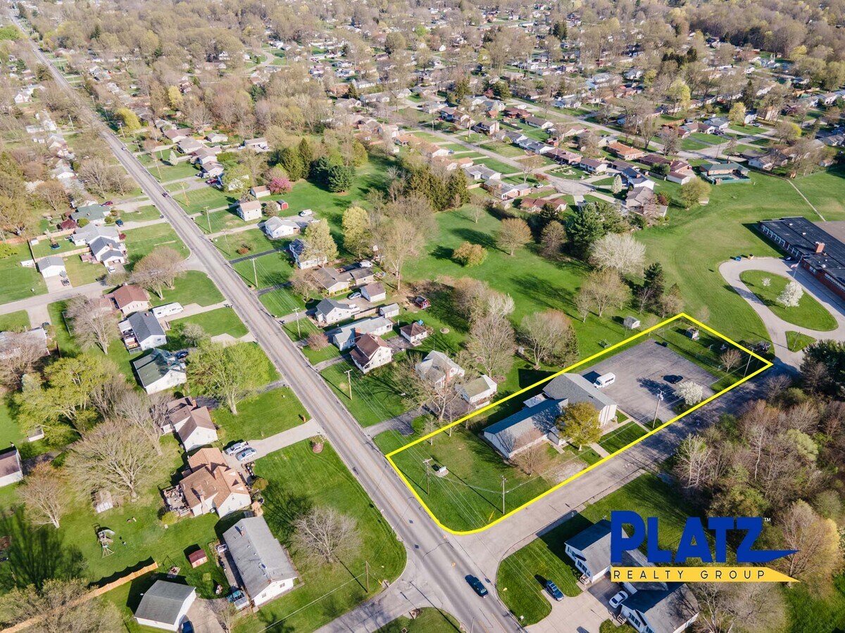 4199 Kirk Rd, Youngstown, OH 44511