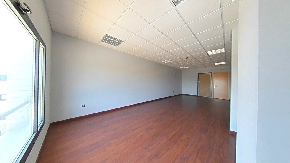Office in Salteras for sale - Building Photo - Image 2 of 20