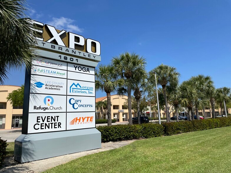 1901 Brantley Rd, Fort Myers, FL for lease - Building Photo - Image 2 of 16