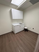 2601 SW 37th Ave, Coral Gables, FL for lease Interior Photo- Image 1 of 4