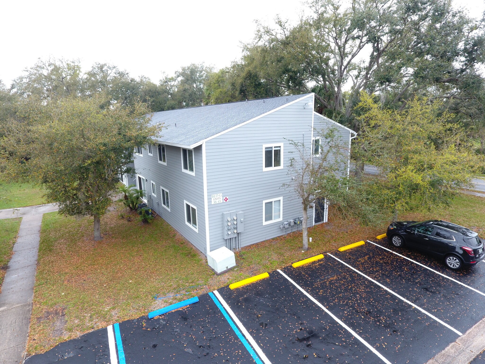 1050 Wayne Ave, New Smyrna Beach, FL for sale Primary Photo- Image 1 of 1