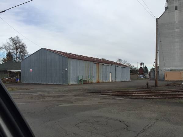 1390 Main, Dallas, OR for lease - Building Photo - Image 3 of 7