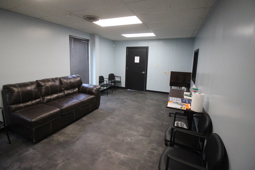 4006 N Keystone Ave, Indianapolis, IN for sale - Building Photo - Image 3 of 7