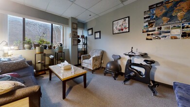 455 E Eisenhower Pky, Ann Arbor, MI for lease Interior Photo- Image 1 of 4