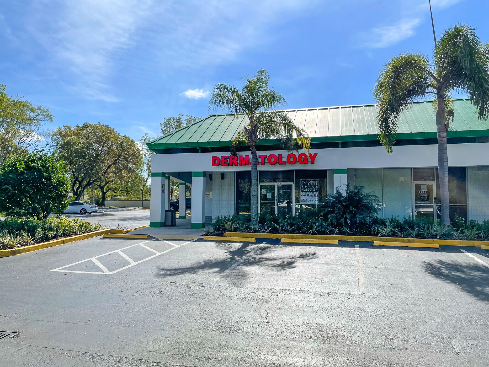 Walmart Supercenter 5555 W Atlantic Blvd Margate Fl 33063 - 62dxykj