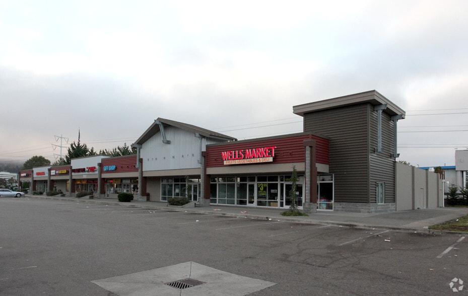 757 Rainier Ave S, Renton, WA 98057