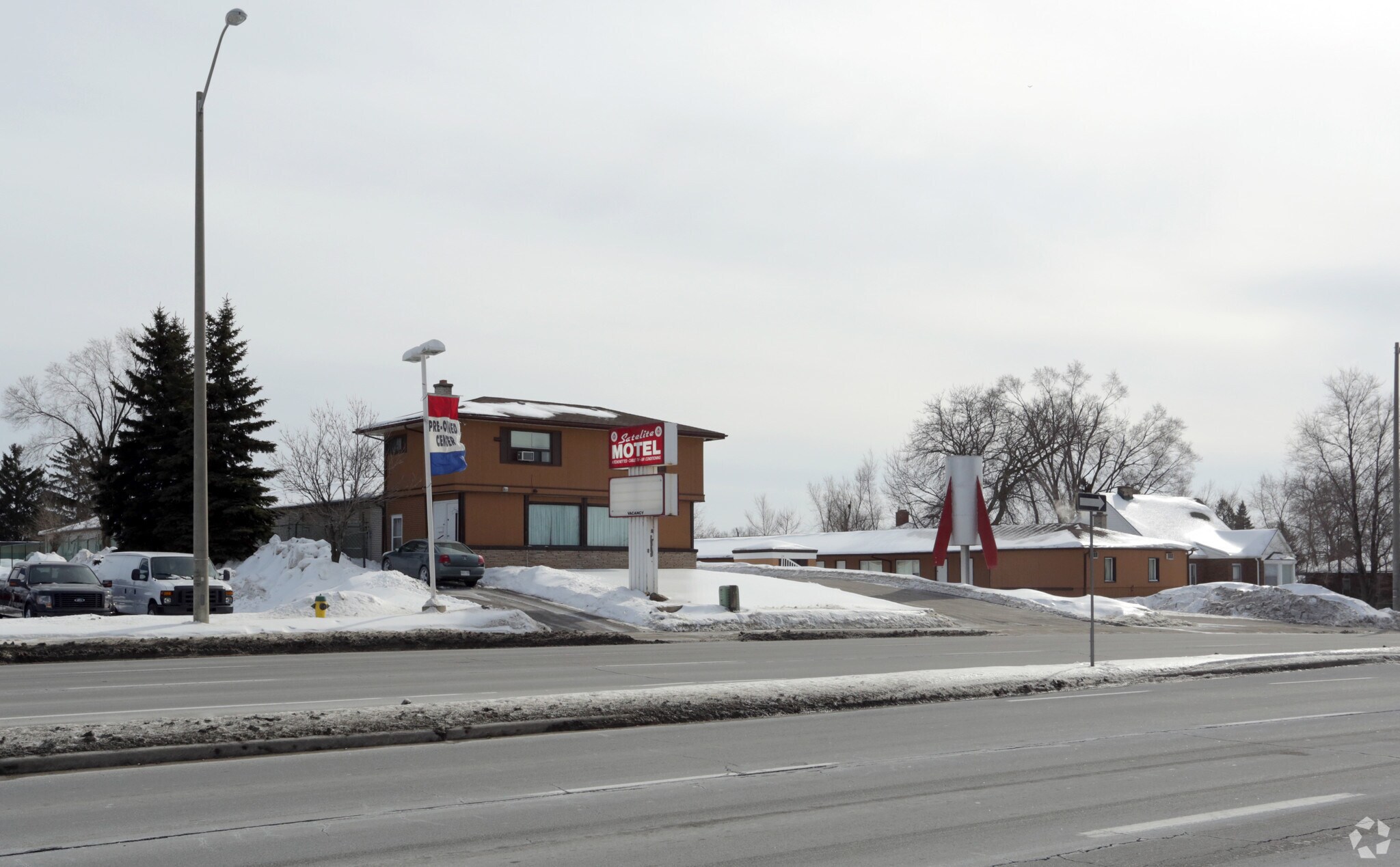 195 Hespeler Rd, Cambridge, ON for sale Primary Photo- Image 1 of 1