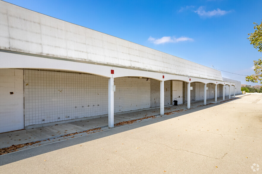 8040 Foothill Blvd, Sunland, CA 91040 - Former KMart Sunland, CA | LoopNet