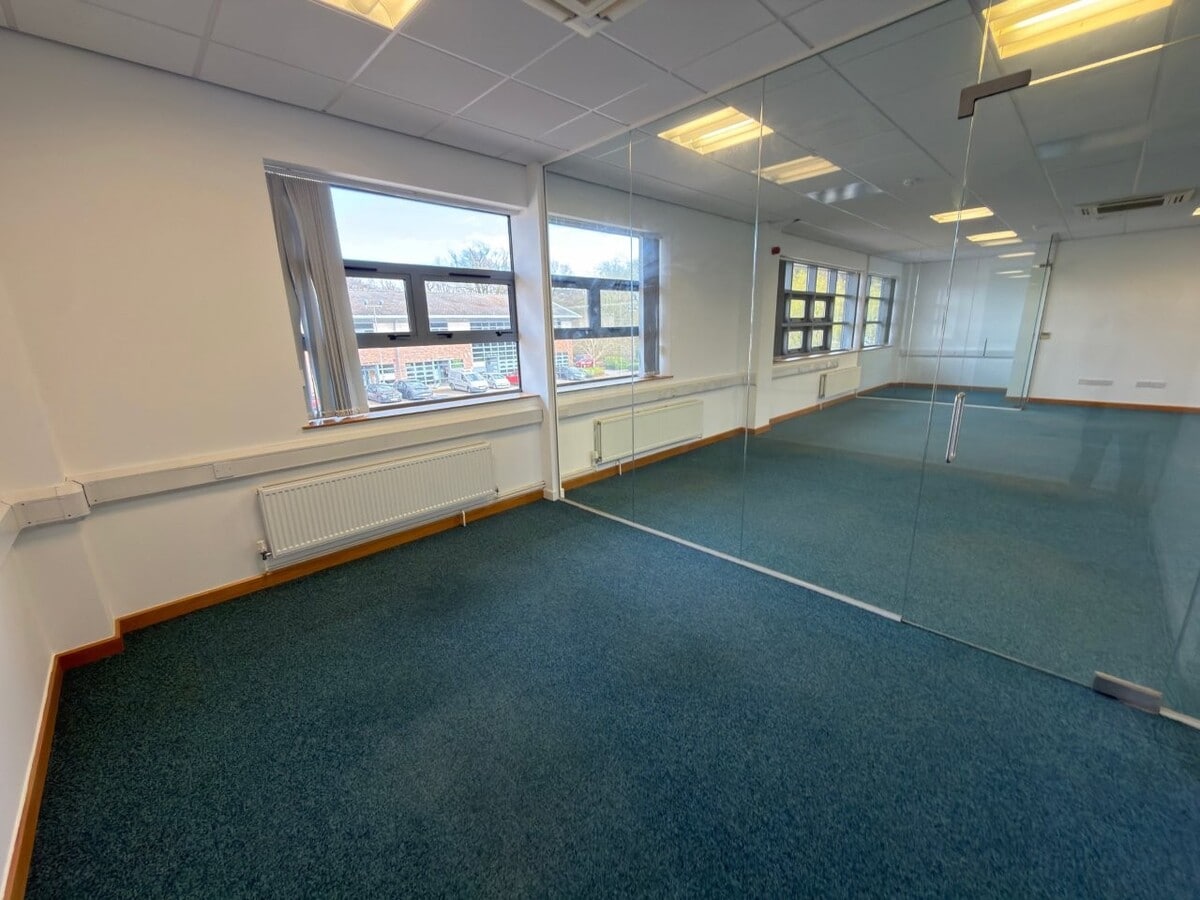 H2 Lake View Dr, Nottingham, NTT NG15 0HT - Unit 2 & 3 -  - Interior Photo - Image 2 of 5