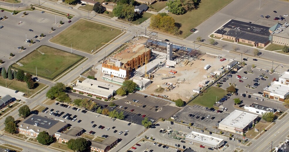 2305 San Luis Pl, Green Bay, WI for lease - Primary Photo - Image 2 of 23