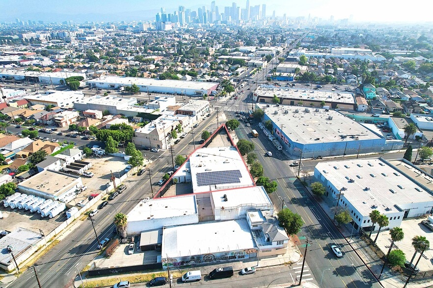3500 S San Pedro St, Los Angeles, CA for lease - Building Photo - Image 3 of 11