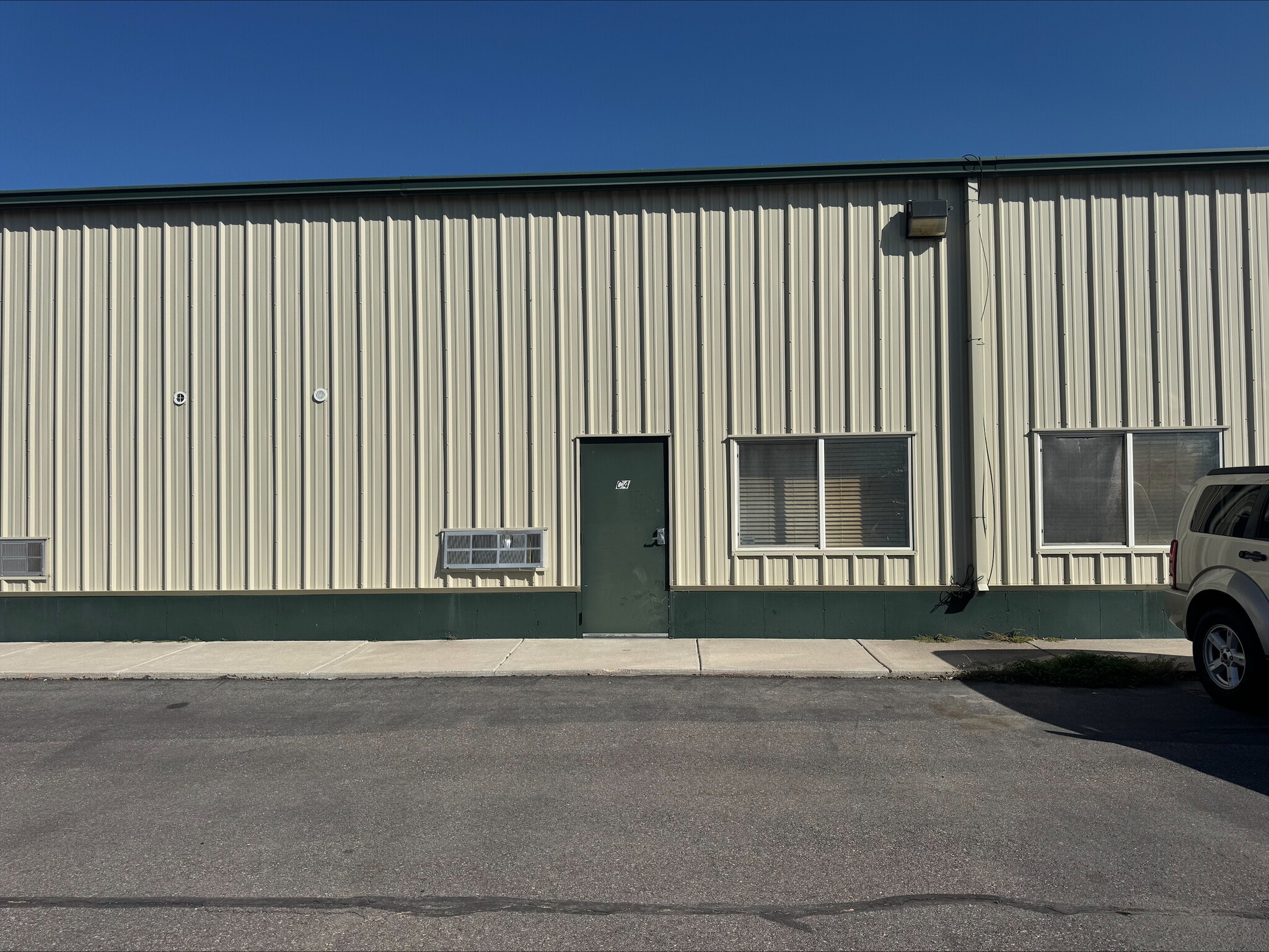 5745 Industry Way, Chubbuck, ID for lease Primary Photo- Image 1 of 8