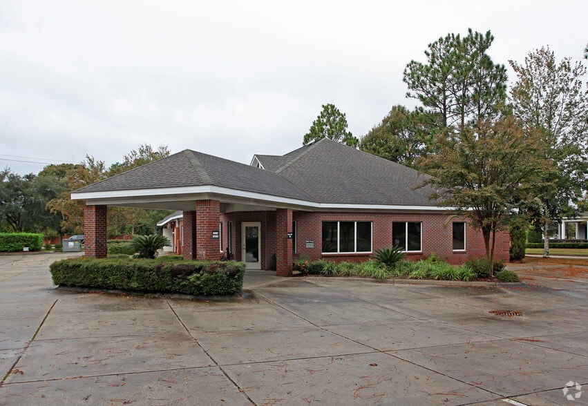 1605 Hillcrest Rd, Mobile, AL 36695 Office for Sale