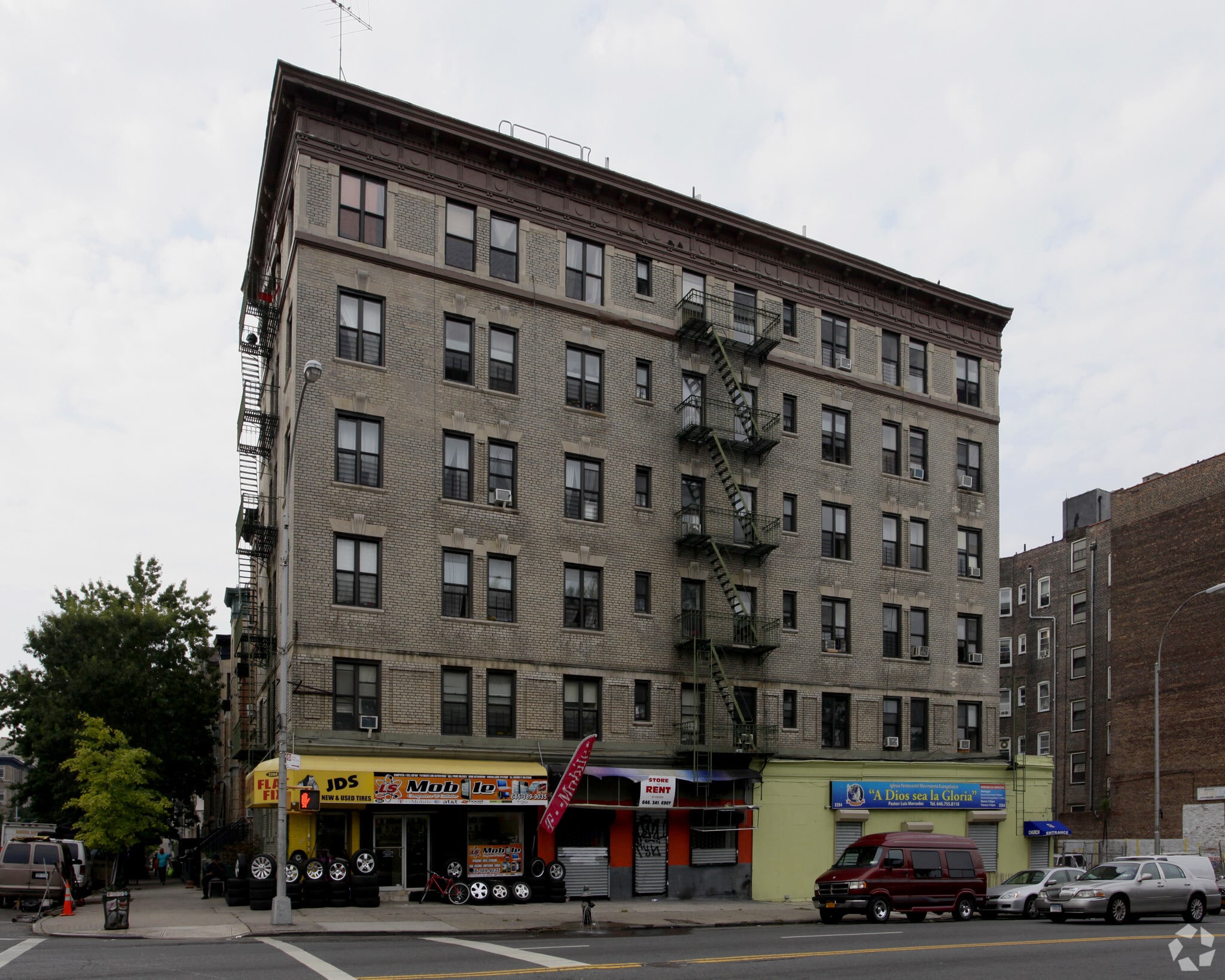 2284 Amsterdam Ave, New York, NY for sale Primary Photo- Image 1 of 5