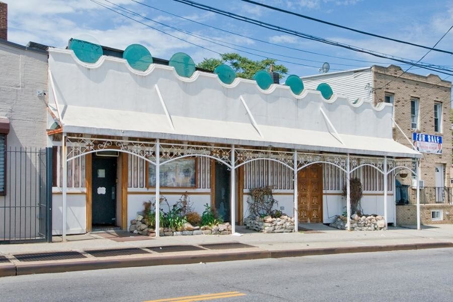 1022 Wyckoff Ave, Ridgewood, NY for sale Building Photo- Image 1 of 1