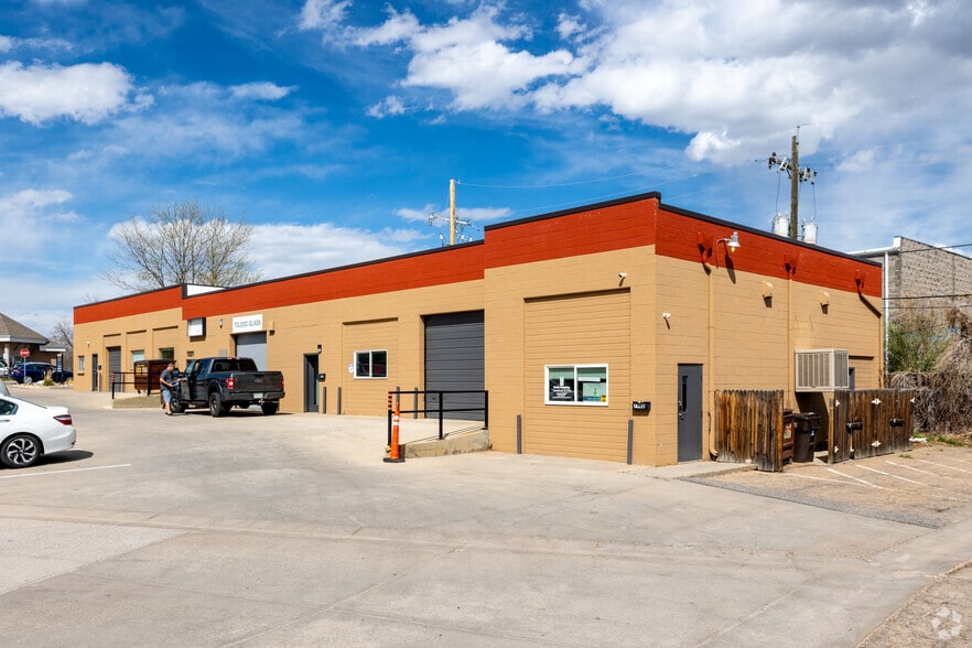 812 W Baseline Rd, Lafayette, CO for sale - Primary Photo - Image 1 of 72
