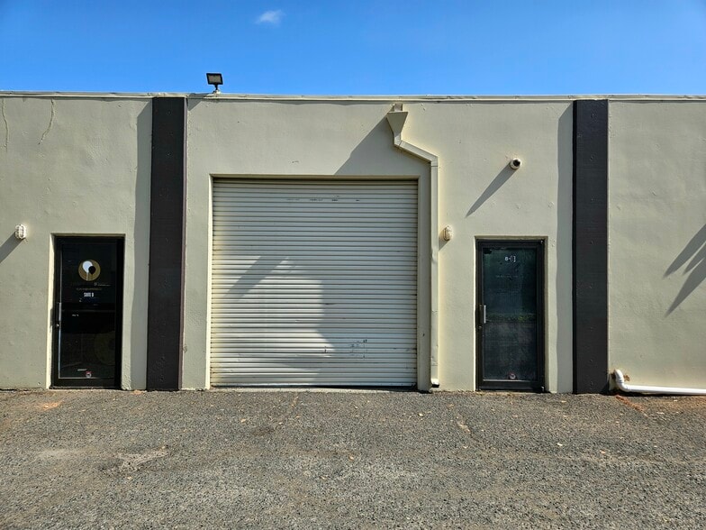 8 Commercial Blvd, Novato, CA for lease - Building Photo - Image 1 of 11