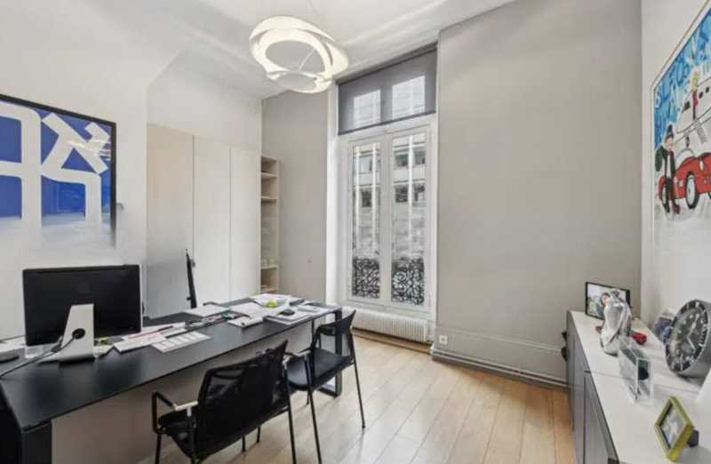 43 Rue De Penthièvre, Paris for lease Interior Photo- Image 1 of 7