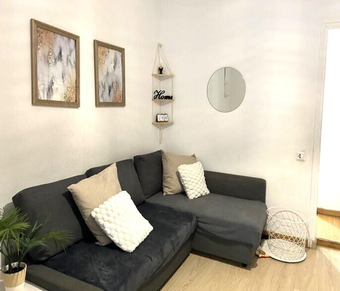 Multifamily in L'Hospitalet de Llobregat, Barcelona for sale - Interior Photo - Image 3 of 10