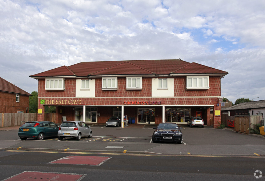 81-87 Avenue Rd, Bexleyheath for lease - Primary Photo - Image 1 of 5