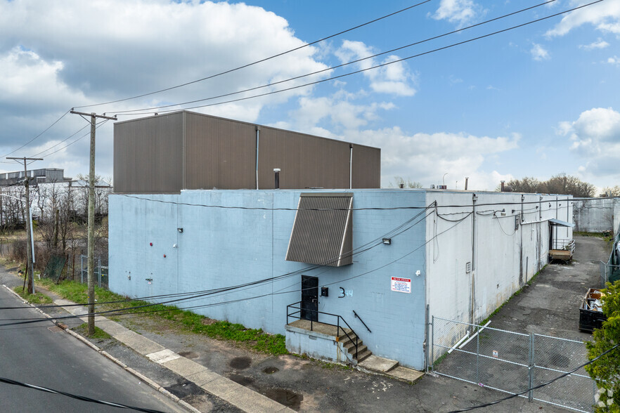 344 Nye Ave, Irvington, NJ for lease - Building Photo - Image 2 of 7