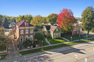 1111 Washington St, Pella IA - Commercial Kitchen