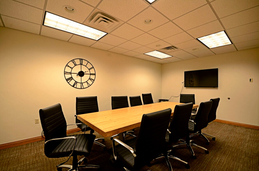 5485 W Grande Market Dr, Appleton, WI for lease - Interior Photo - Image 3 of 10