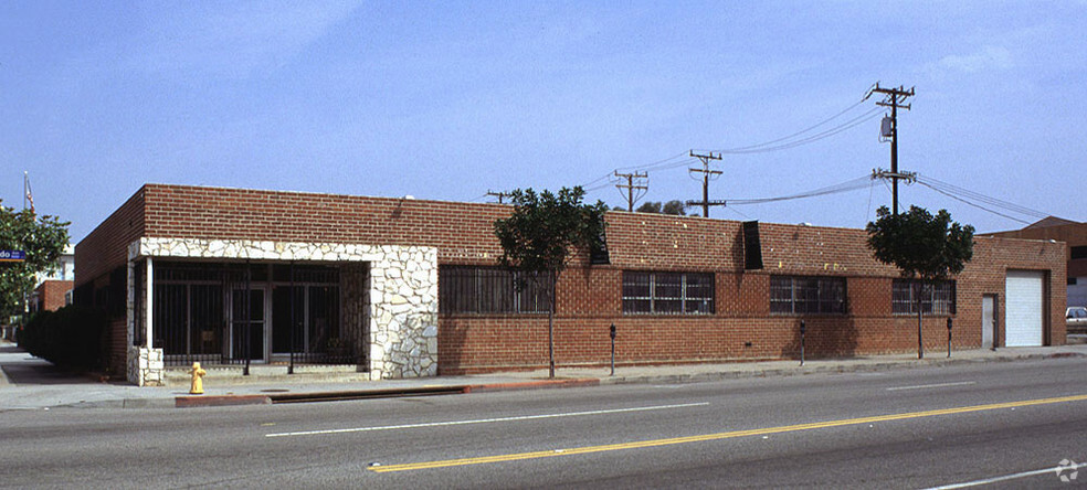 1601 Colorado Ave, Santa Monica, CA for lease - Building Photo - Image 2 of 12