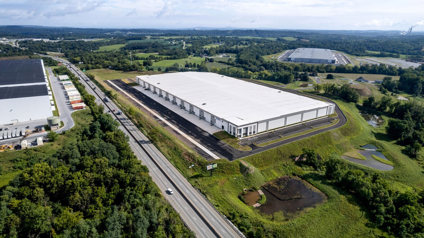 825 Locust Point Rd, York, PA 17406