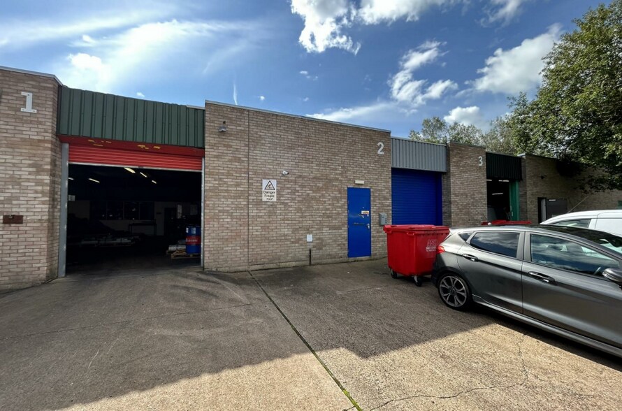 Thornhill Rd, Redditch, B98 9ND