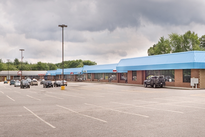 799 S Main St, Bellingham, MA for lease - Building Photo - Image 1 of 54