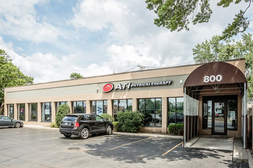800 S Des Plaines Ave, Forest Park, IL for sale - Building Photo - Image 1 of 1